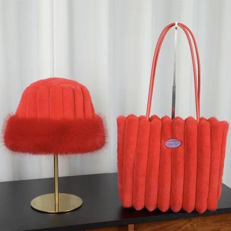 Cosette Plush Tote and Hat Set - Image 3