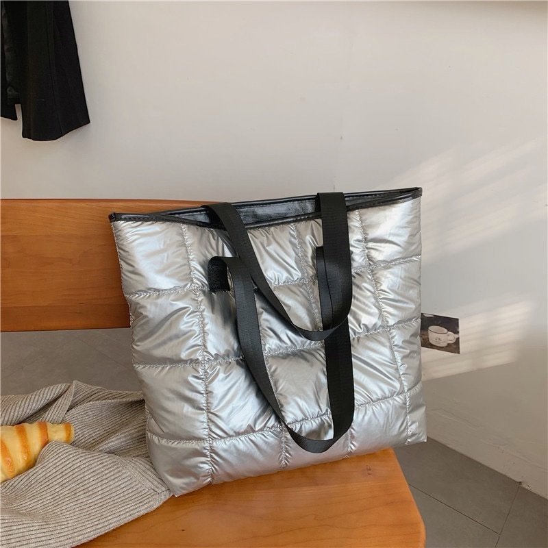 Lumiere Lightweight Everyday Tote - Image 6
